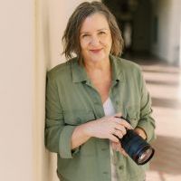 Lisa Phelan