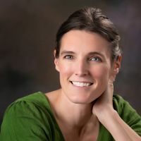 Stephanie Garr